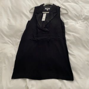 Black BB DAKOTA dress.